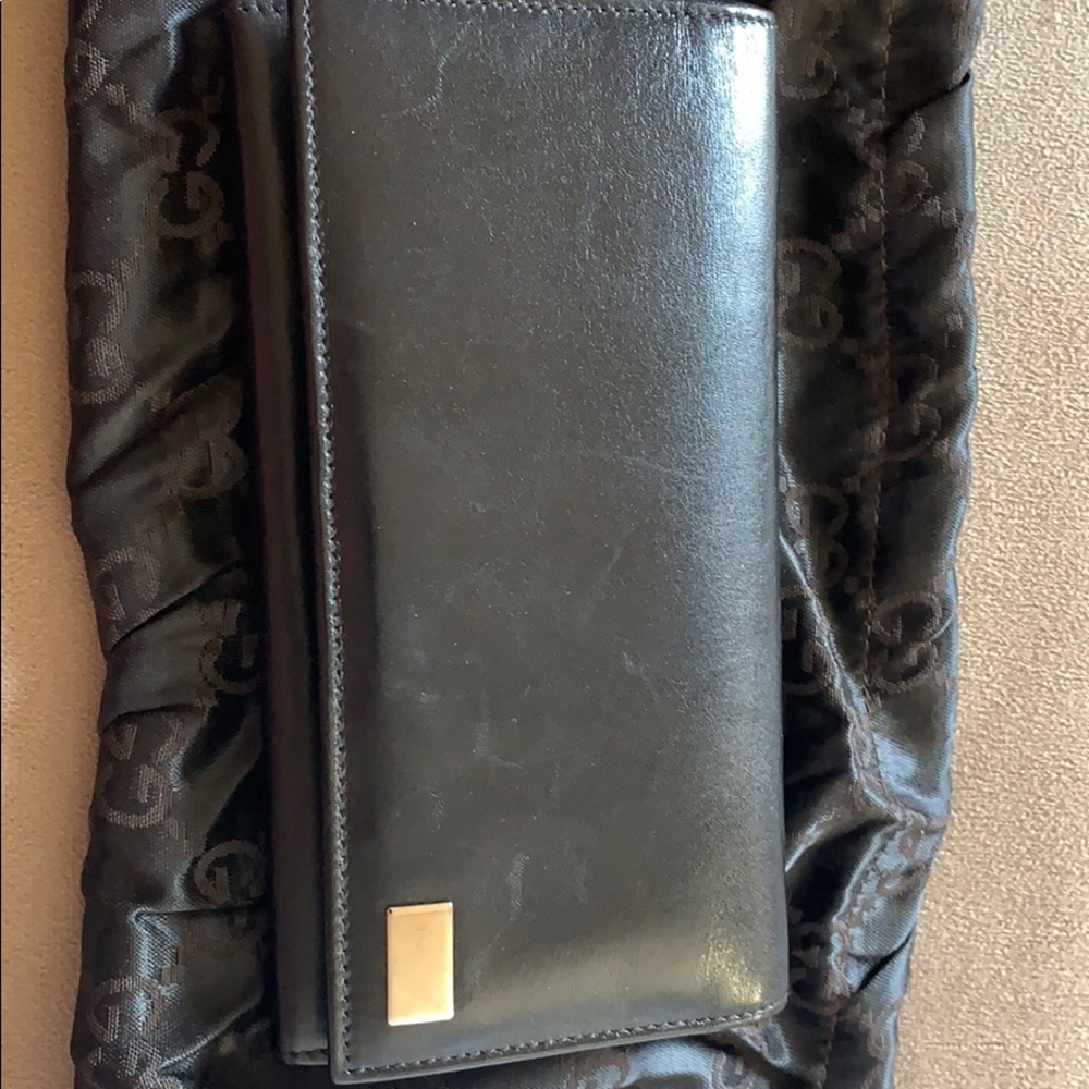 Black Leather Gucci Wallet